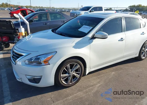 2013 Nissan Altima 2.5 Sl z USA, uszkodzony, nr VIN 1N4AL3AP5DN496470
